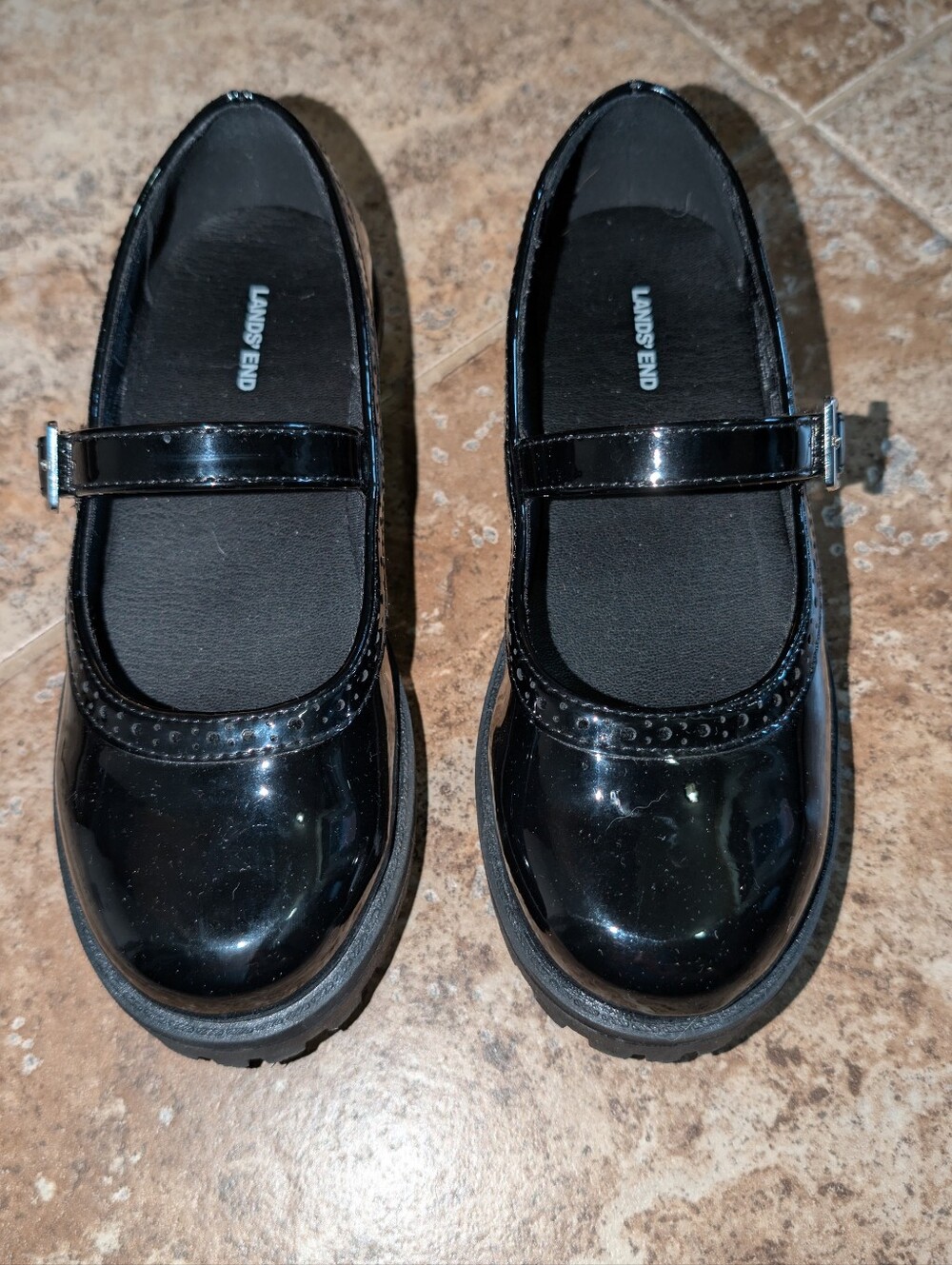 Lands' End Patent Leather Mary Jane Size 13 Little Girls Shoe